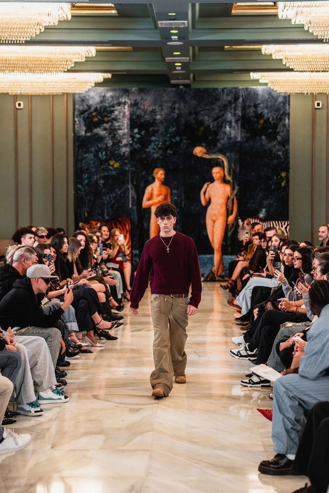 Pubblico durante la gallery PERFECT Milano Fashion Week 2K25